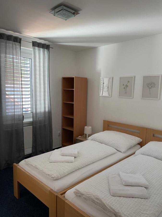 Mikulov Inn - Hotel Zeme Exterior photo