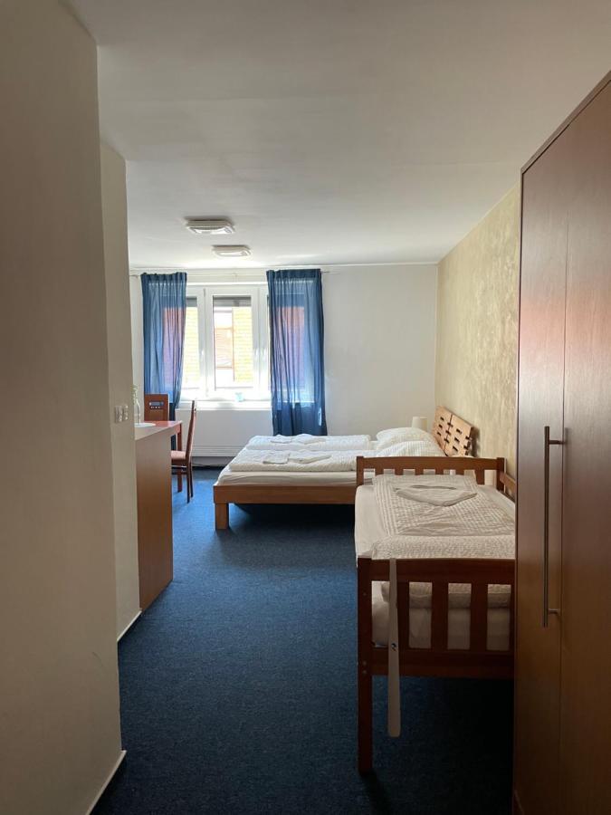 Mikulov Inn - Hotel Zeme Exterior photo